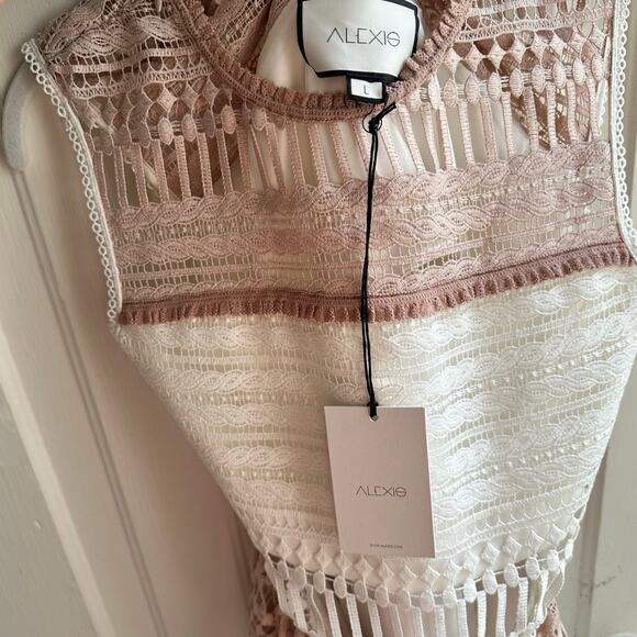 Alexis Embroidered Lace Melania Dress in White & Beige NWT - Picture 8 of 9